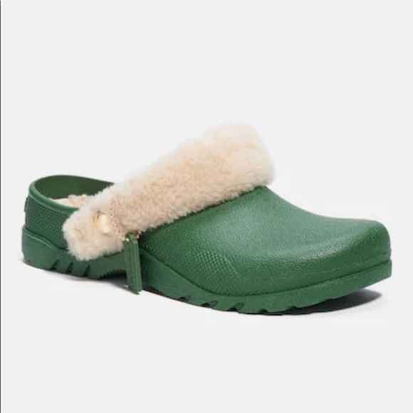 Lola Clog - Picture 1 of 5